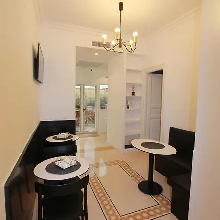 Konukevi Art Atelier Risorgimento 4*