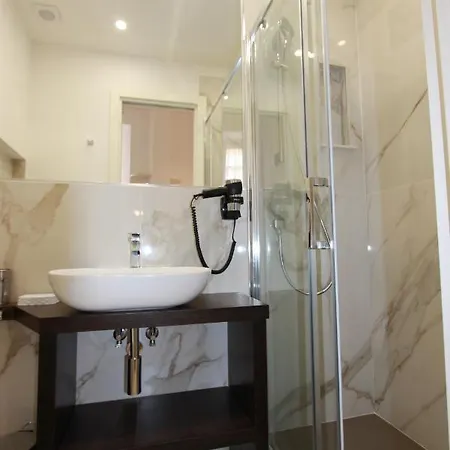 Art Atelier Risorgimento Konukevi Roma